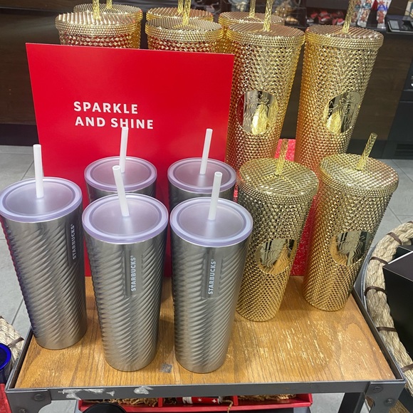 Starbucks Holiday 2022 Venti Gold Chrome Studded Tumbler - Picture 2 of 3